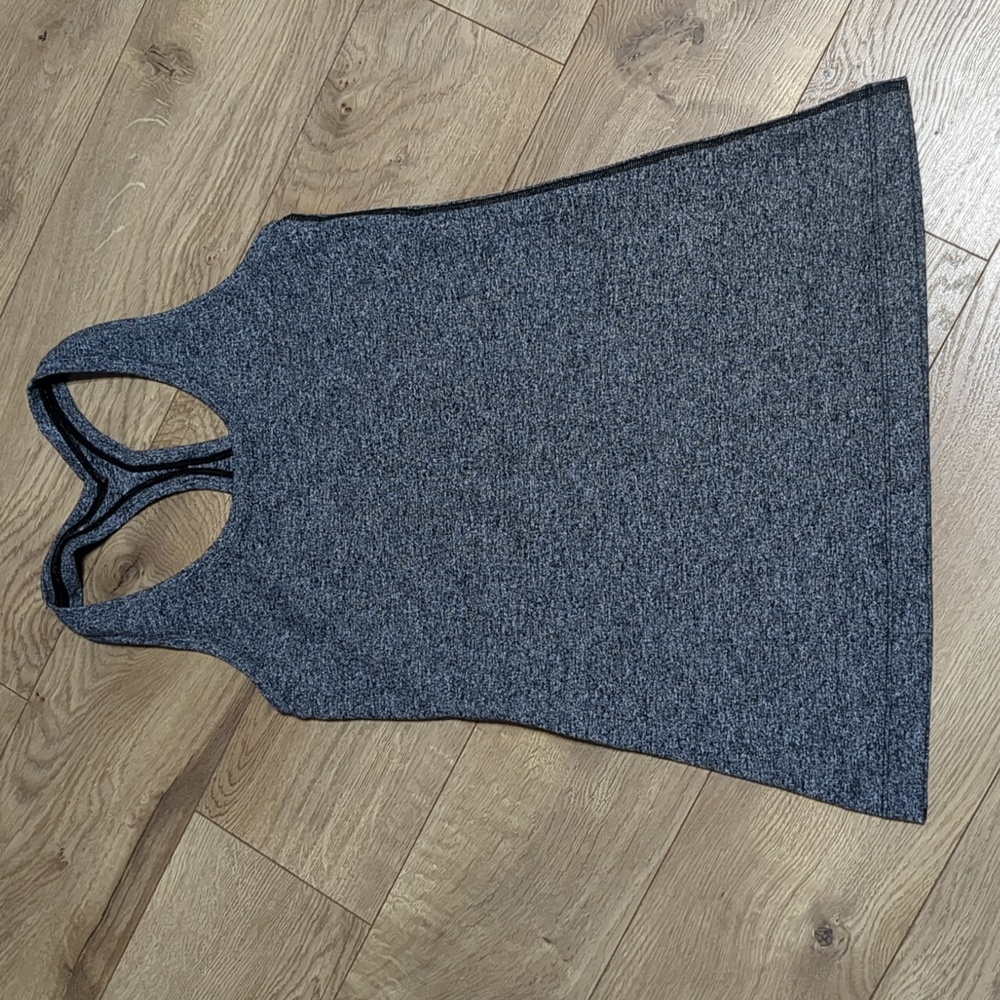 Lululemon Cool Racer back Tank Top Heathered Grey Athletic Shirt size 6 - Picture 3 of 6